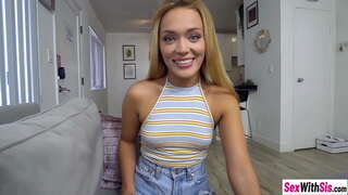 Calidum parvulus fruendum blowjob et pussy stupri