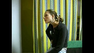 Djalë fucked të dashurën gomar