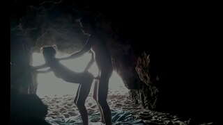 Δύο στην Παραλία