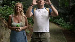 Practica hamdori Sex în Cabina de la Munte