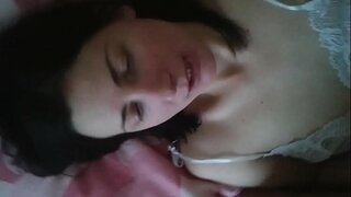 ˟�시아 아마추어 소녀 옥사나 엿에서 그녀의 털이 음부 1 부