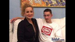 Rebecca gavo tai, dėl