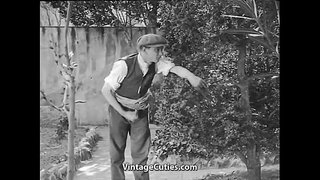 Dommastro Allogecojn Ŝia Nova Ĝardenisto