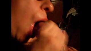 Pajeando an saugen op de Kapp vun der Schwanz