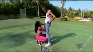 Ms Цутот на Црешни и нејзиниот таг тим би-би-си