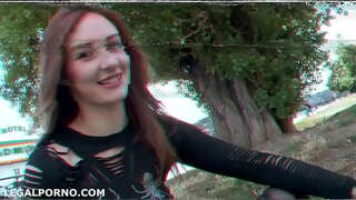 Ariadna ပြန်သည်ဘောလုံးမြည်းသံုးေ၊အလွန်ကြီးစွာသောမိန်း၊deepthroat နှင့်မျို GL၀၁၀