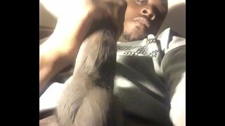 Mi Accarezzava Il Mio Cazzo Grosso Fino I Cum