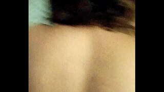 нејзиниот сопруг ја победи него и мене, гледајќи го мојот