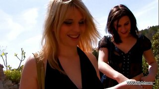 Вӧзаз усьтэм ымысь секс но йылпумъяны публичной жопа омырын... 