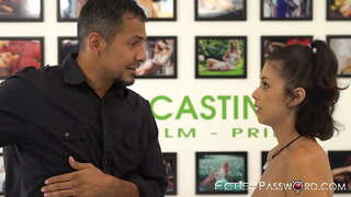 Amestecand adolescent are sex dur cu stud