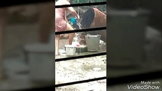 Kainga bhabi e whakaatu ana ia ia te hawhe tahanga tinana 2