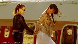 Эллина шӱдыр да ир мландыште да парня лесбийский дженна трахаться вате-69.