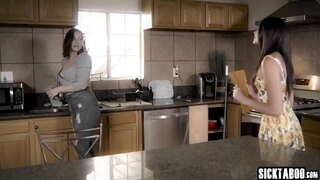 Babe Sexy bateu tão duro por um pauzão do cara