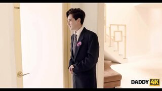 DADDY4K. Mahtava sukupuoli kohtaus vanha isä ja hänen s.&#039;s kaunis morsian